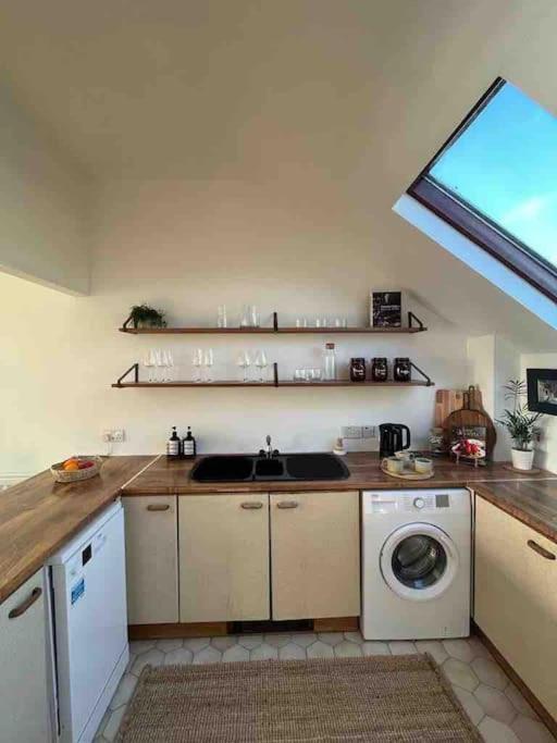 Relax With Spectacular Views And Hot Tub Villa Kircubbin Exterior foto
